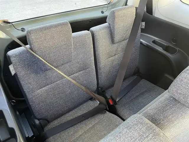 トヨタ シエンタ ハイブリッド Z 東京都 2025(令7)年 1.5万km アーバンカーキ 純正ナビ　/Bluetooth　/フルセグTV　/全周囲カメラ　/両側電動スライドドア　/レーダークルーズコントロールシステム　/BSM　/ドライブレコーダー　/純正フロアマット　/純正LED　/衝突被害軽減システム/ABS/横滑り防止装置/コーナーセンサー/レーンアシスト/盗難防止装置/オートライト/オートマチックハイビーム