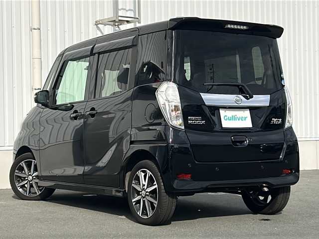 日産 デイズ ルークス ハイウェイスター Gターボ 三重県 2018(平30)年 2.8万km ブラック 禁煙/純正7型ナビ/全方位カメラ/アラウンドビューモニター/純正ドライブレコーダー/ETC/両側パワースライドドア/クルーズコントロール/レーンキープアシスト/衝突被害軽減システム/アイドリングストップ/ステアリングスイッチ/ベンチシート/LEDオートライト/オートハイビーム/フォグランプ/電動格納ミラー/スペアスマートキー