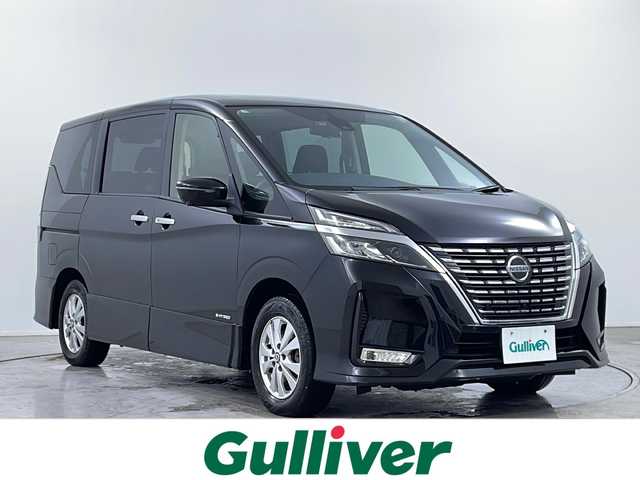 日産 セレナ ハイウェイスター V 道央・札幌 2022(令4)年 6.3万km ダイヤモンドブラック ・４WD/・プロパイロット/・純正ナビ（MJ121D-W）/・CD/DVD/SD/AUX/iPod/USB/・Bluetooth接続/フルセグTV/・バックカメラ/・全方位カメラ/・インテリジェント クルーズコントロール/・両側パワースライドドア/・ブラインドスポットモニター/・ビルトインETC/・デジタルインナーミラー/・ドライブレコーダー/・ウォークスルー/・プッシュスタート/・スマートキー/・スペアキー/・アイドリングストップ/・コーナーセンサー