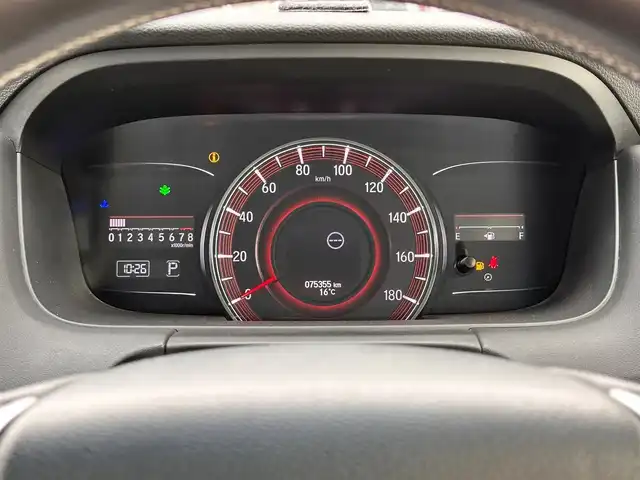 ホンダ オデッセイ アブソルート・EXホンダセンジング 宮城県 2018(平30)年 7.6万km プラチナホワイトパール 本革シート/18インチアルミホイール/＝＝＝/ホンダセンシング/●衝突軽減ブレーキ〈CMBS〉/●誤発進抑制機能/●歩行者事故低減ステアリング/●路外逸脱抑制機能/●渋滞追従機能付ACC〈アダプティブ・クルーズ・コントロール〉/●LKAS〈車線維持支援システム〉/●先行車発進お知らせ機能/●標識認識機能/ブラインドスポットインフォメーション/マルチビューカメラシステム＋スマートパーキングアシスト/ビルトインETC2.0/ドライブレコーダー/コンフォートビューパッケージ/・親水/ヒーテッドドアミラー/・フロントドア撥水ガラス/両側パワースライドドア/革巻きステアリング/ステアリングスイッチ/パドルシフト/運転席8ウェイパワーシート/運転席＆助手席シートヒーター＋助手席4ウェイパワーシート/2列目プレミアムクレードルシート/LEDヘッドライト/フォグランプ/オートライト/スマートキー＆プッシュスタート/電動格納ミラー/純正フロアマット/ドアバイザー/W/サイド/カーテンエアバッグ