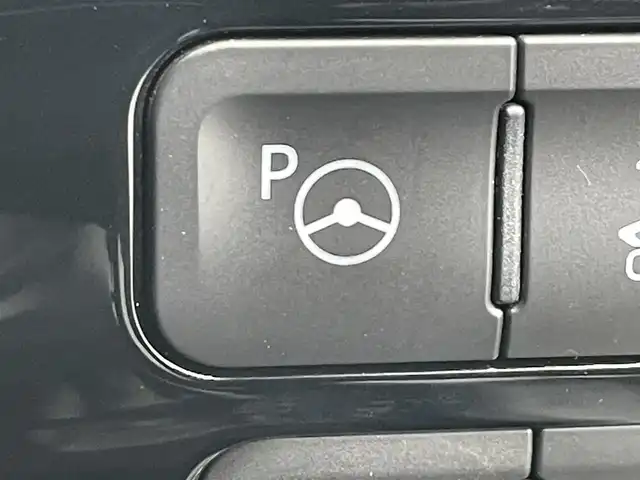 トヨタ プリウス ＰＨＶ A レザーパッケージ 福岡県 2018(平30)年 6.3万km スティールブロンドM 黒革シート/メーカー純正ナビ/フルセグＴＶ/ブルートゥース/バックカメラ/衝突軽減/ＢＳＭ/レーダークルーズコントロール/前席シートヒーター/パワーシート/ＥＴＣ２．０/クリアランスソナー/ＬＤＡ