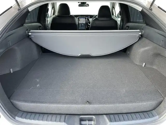 トヨタ プリウス ＰＨＶ A レザーパッケージ 福岡県 2018(平30)年 6.3万km スティールブロンドM 黒革シート/メーカー純正ナビ/フルセグＴＶ/ブルートゥース/バックカメラ/衝突軽減/ＢＳＭ/レーダークルーズコントロール/前席シートヒーター/パワーシート/ＥＴＣ２．０/クリアランスソナー/ＬＤＡ