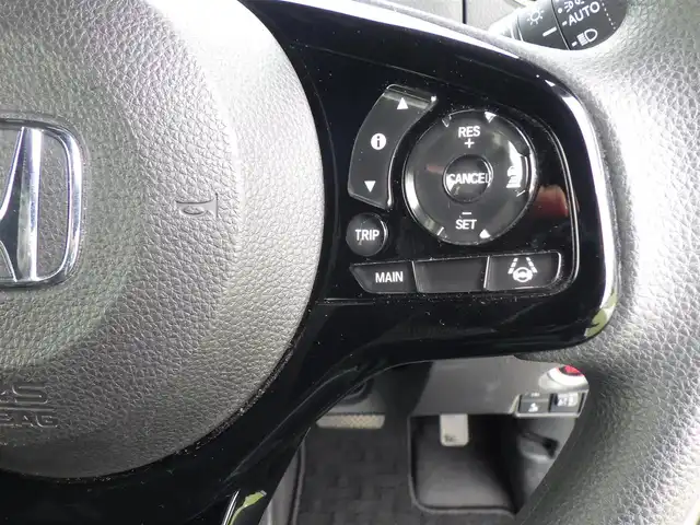 ホンダ Ｎ ＢＯＸ カスタム L 千葉県 2021(令3)年 4.4万km プラチナホワイトパール 155/65R14/ホンダセンシング/・衝突軽減ブレーキ（CMBS）/・車線維持支援システム（LKAS）/・アダプティブクルーズコントロール（ACC）/・後方誤発進抑制機能/・誤発進抑制機能/両側パワースライドドア/前席シートヒーター/社外メモリーナビ/地デジTV/【DVD/CD再生機能　Bluetooth接続】/バックカメラ/ETC/LEDヘッドライト/フォグライト/ウインカーミラー/リアコーナーセンサー/サイド/カーテンエアバッグ/Honda スマートキー