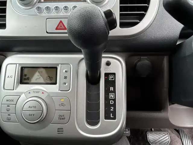 日産 モコ E ショコラティエ 滋賀県 2010(平22)年 3.7万km スノーパールホワイト 純正オーディオ（CD/AM/FM)/フラットシート/純フロアマット/電動格納ミラー/取扱説明書/保障書