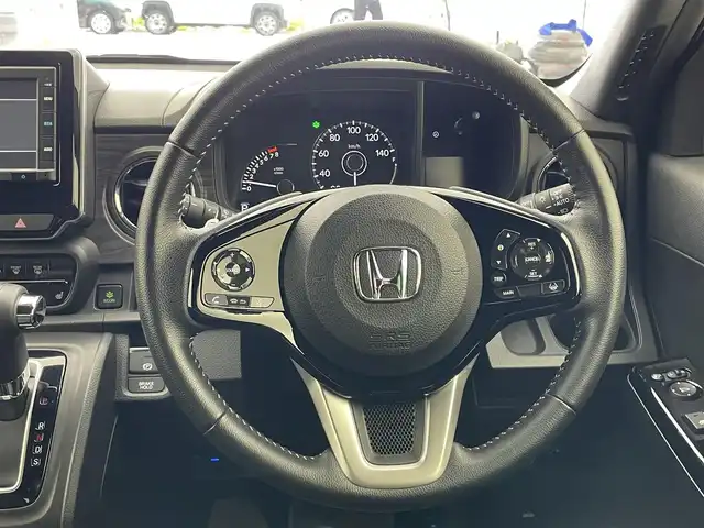 ホンダ Ｎ ＯＮＥ プレミアム ツアラー 宮城県 2020(令2)年 1.4万km ブリティッシュグリーンP 禁煙車/ターボ/純正ナビ/純正15インチアルミホイール/ETC/KENWOODドライブレコーダー/MTモード付/バックカメラ/スマートキー/シートヒーター/プッシュボタン/アイドリングストップ/LEDヘッドライト/LEDフォグランプ/ホンダセンシング/ABS/衝突被害軽減システム/横滑り防止装置/レーンキープアシスト/エアバッグ