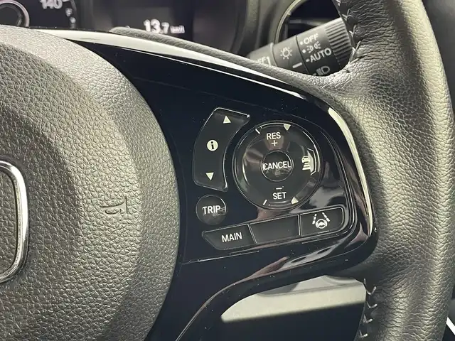 ホンダ Ｎ ＯＮＥ プレミアム ツアラー 宮城県 2020(令2)年 1.4万km ブリティッシュグリーンP 禁煙車/ターボ/純正ナビ/純正15インチアルミホイール/ETC/KENWOODドライブレコーダー/MTモード付/バックカメラ/スマートキー/シートヒーター/プッシュボタン/アイドリングストップ/LEDヘッドライト/LEDフォグランプ/ホンダセンシング/ABS/衝突被害軽減システム/横滑り防止装置/レーンキープアシスト/エアバッグ