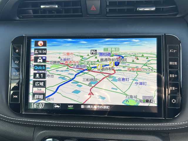 日産 キックス X 香川県 2022(令4)年 8.4万km ピュアブラック 純正９インチナビ/全方位カメラ/プロパイロット/ステアリングヒーター/デジタルインナーミラー/ＬＥＤヘッドライト/フルセグＴＶ/前後コーナーセンサー/ETC