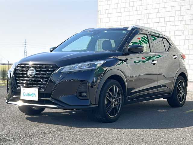 日産 キックス X 香川県 2022(令4)年 8.4万km ピュアブラック 純正９インチナビ/全方位カメラ/プロパイロット/ステアリングヒーター/デジタルインナーミラー/ＬＥＤヘッドライト/フルセグＴＶ/前後コーナーセンサー/ETC