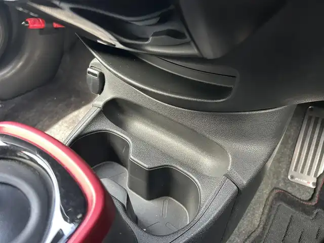 日産 ノート e－パワー ニスモ 静岡県 2018(平30)年 4.5万km ブリリアントホワイトパール 純正ナビ/（AM/FM/CD/DVD/BT)/ワンセグTV/アラウンドビューモニター/バックカメラ /インテリジェントルームミラー/スマートキー/プッシュスタート/エマージェンシーブレーキ/レーンキープアシスト/横滑り防止装置/電格ミラー/ドライブレコーダー/ETC/純正フロアマット/LEDヘッドライト