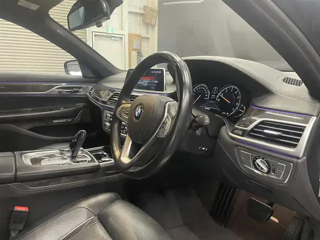 ＢＭＷ ７４０ｉ Mスポーツ 群馬県 2016(平28)年 4.1万km サファイアブラックP ワンオーナー/サンルーフ/Harman/kardon/ヘッドアップディスプレイ/シートベンチレーション/純正ナビ/全方位カメラ/ACC/スマートキー/コーナーセンサー/オートハイビーム