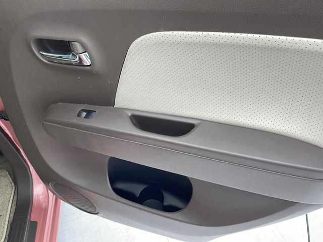 日産 モコ ドルチェX 沖縄県 2014(平26)年 8.8万km モコピーチ 純正ナビ（MC314D-A）/bluetooth/フルセグTV/ＣＤ/ＤＶＤ/ＥＴＣ/アイドリングストップ/オートライト/純正１４インチアルミホイール/純正フロアマット/プッシュスタート/スマートキー/スペアキー/シートカバー/ＡＡＣ