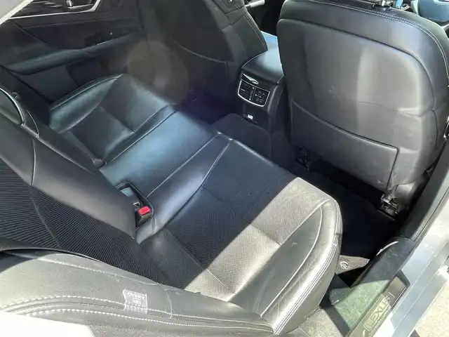 レクサス ＧＳ 450h バージョンL 長野県 2012(平24)年 6.4万km ホワイトパールクリスタルシャイン ワンオーナー/純正ナビ/・Bluetooth/CD/DVD/TV/バックカメラ/純正ETC/クルーズコントロール追走あり/純正フロアマット/メモリパワーシート/前席シートヒーター/前席エアシート/レザーシート/純正１８インチAW/前後コーナーセンサー/パドルシフト/電格ミラー/スペアキー/カードキー/取り扱い説明書/保証書