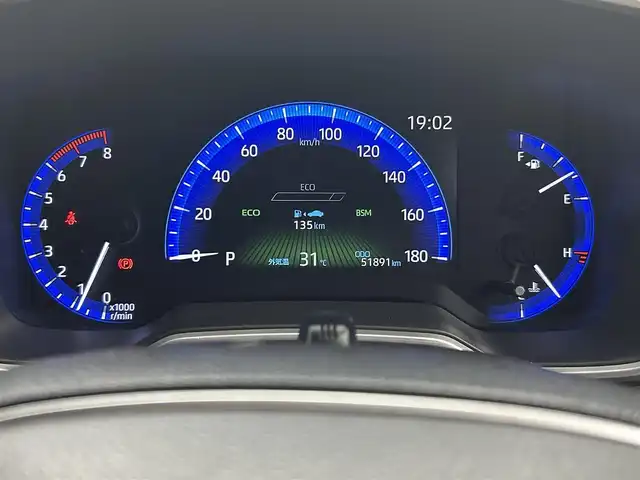 トヨタ カローラ スポーツ G Z 岡山県 2019(平31)年 5.2万km ホワイトパールクリスタルシャイン ＴＲＤエアロ/純正9インチＳＤナビゲーション/(CD/DVD/SD/BT/HDMI/フルセグTV)/バックモニター/ビルトインETC/純正ドライブレコーダー前方/前席シートヒーター/衝突軽減ブレーキ/レーダークルーズコントロール/レーンキープアシスト/オートハイビームアシスト/LEDオートヘッドライト/純正18インチAW/スマートキー