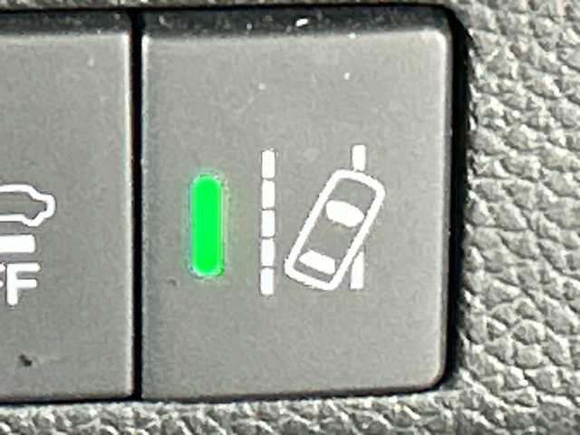 ホンダ フリード ハイブリット EX 神奈川県 2018(平30)年 7万km モダンスティールM 純正7型SDナビ/BT/フルセグ/CD/DVD/ETC/前後ドライブレコーダー/バックカメラ/前者追従クルーズコントロール/両側パワースライドドア/ステアリングリモコン/ハーフレザーシート/シートヒーター/ABS/横滑り防止装置