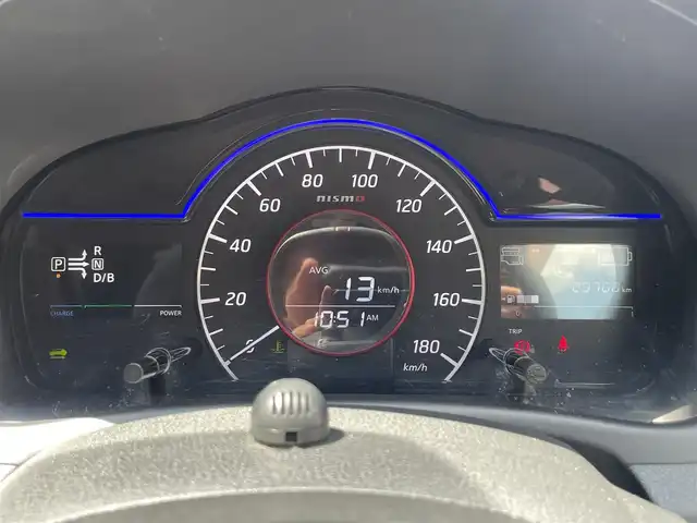 日産 ノート e－パワー ニスモ 滋賀県 2017(平29)年 3万km スーパーブラック 純正ナビ/Bluetooth/CD/DVD/SD/AUX/フルセグテレビ/アラウンドビューモニター/ETC/インテリジェントエマージェンシーブレーキ/車線逸脱警報/純正フロアマット/前後ドライブレコーダー/LEDヘッドライト/プッシュスタート /スマートキー/スペアキー
