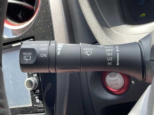 日産 ノート e－パワー ニスモ 愛知県 2017(平29)年 3万km スーパーブラック 純正ナビ/Bluetooth/CD/DVD/SD/AUX/フルセグテレビ/アラウンドビューモニター/ETC/インテリジェントエマージェンシーブレーキ/車線逸脱警報/純正フロアマット/前後ドライブレコーダー/LEDヘッドライト/プッシュスタート /スマートキー/スペアキー