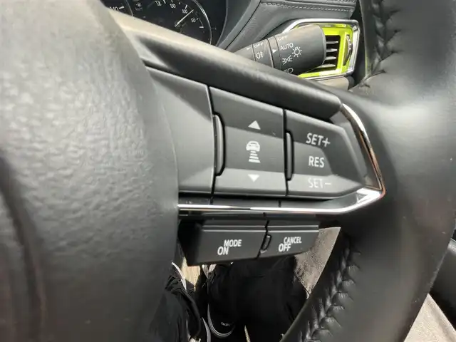 マツダ ＣＸ－５ XD フィールドジャーニー 神奈川県 2022(令4)年 2.9万km ソニックシルバーM i-アクティブセンス/・衝突軽減ブレーキ/レーンキープアシスト/・レーダークルーズコントロール/アダプティブヘッドライト/・クリアランスソナー/ブラインドスポットモニター/・誤発進/誤後進抑制/・ヘッドアップディスプレイ/純正10.25インチオプションナビ/・フルセグ/USB/BT/カープレイ/全方位カメラ/ステアリングスイッチ/ETC/MTモード/ハーフレザーシート/パワーシート(D席)/シートヒーター(D/N席)/LEDヘッドライト/オートライト/フォグライト/スマートキー/プッシュスタート/純正フロアマット/純正17インチAW