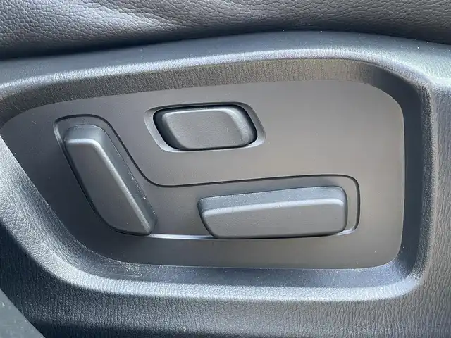 マツダ ＣＸ－５ XD Lパッケージ 茨城県 2022(令4)年 5万km ジェットブラックマイカ 純正ナビ/【ラジオ・BT・USB・TV】/パワーシート/シートメモリ/シートヒーター/ステアリングヒーター/サンルーフ/ワイヤレス充電/電動リアゲート/ヒルアシストコントロール/パドルシフト/ブレーキホールド/アイドリングストップ/レーダークルコン/ETC/全方位カメラ/前後コーナーセンサー/BSM/HUD