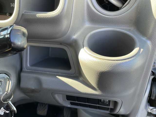 スズキ エブリイ PA 石川県 2019(令1)年 5.3万km シルキーシルバーメタリック /4WD//5速MT//社外メモリナビ//CD/DVD/SD/BT/フルセグ//ドライブレコーダー//ETC//ライトレベライザー //ルーフコンソールボックス//トランスファー//ABS//フロアマット//ドアバイザー//社外アルミ冬タイヤ積込