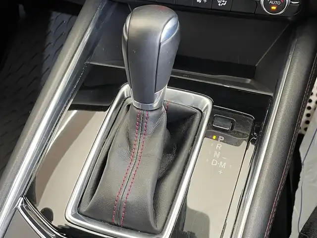 マツダ ＣＸ－５ XD スポーツアピアランス 福岡県 2023(令5)年 2.7万km ポリメタルグレーM 全周囲カメラ/衝突被害軽減システム/横滑り防止装置/アイドリングストップ/MTモード付きAT/ターボ/クルーズコントロール/ETC/電動リアゲート/レザーシート/シートヒーター/コーナーセンサー/レーンアシスト/純正ナビ/純正アルミホイール19インチ/純正LEDヘッドライト/オートライト