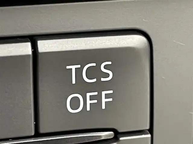 マツダ ＣＸ－５ XD スポーツアピアランス 福岡県 2023(令5)年 2.7万km ポリメタルグレーM 純正ＨＤＤナビ　/ＥＴＣ　/全方位カメラ　/ワイヤレス充電　/レーダークルーズコントロール　/レーンキープ　/コーナーセンサー　/前席シートヒーター　/ステアリングヒーター　/パワーシート　/パワーバックドア　/純正ＡＷ