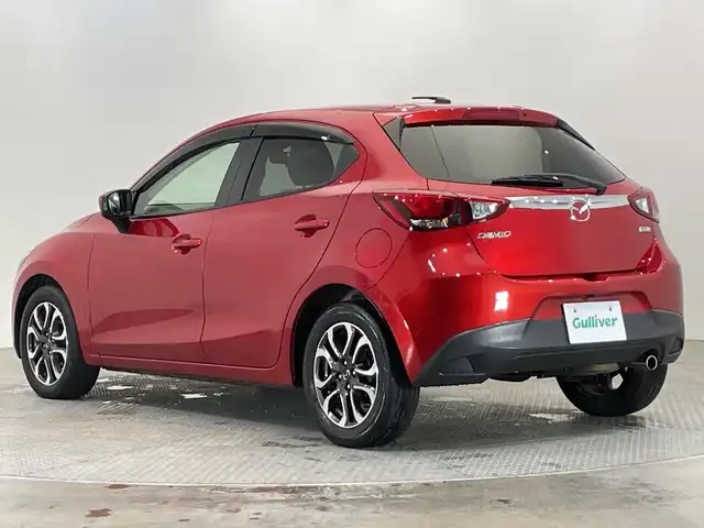 マツダ デミオ XD ツーリング Lパッケージ 栃木県 2015(平27)年 3.4万km ソウルレッドプレミアムメタリック ディーゼル/ターボ/純正ナビ/(CD/DVD/フルセグTV/Bluetooth/SD/USB)/バックカメラ/本革シート/衝突軽減ブレーキ/ETC/禁煙車/オートライト/LEDヘッドライト/パドルシフト/横滑り防止装置/フォグランプ/スマートキー/プッシュスタート/アイドリングストップ/ステアリングスイッチ/革巻きステアリング/ウィンカーミラー/電動格納ミラー/純正16インチアルミホイール/純正フロアマット