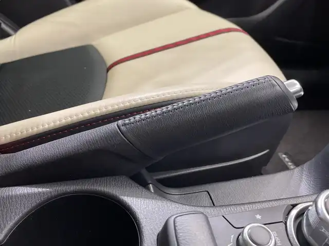 マツダ デミオ XD ツーリング Lパッケージ 栃木県 2015(平27)年 3.4万km ソウルレッドプレミアムメタリック ディーゼル/ターボ/純正ナビ/(CD/DVD/フルセグTV/Bluetooth/SD/USB)/バックカメラ/本革シート/衝突軽減ブレーキ/ETC/禁煙車/オートライト/LEDヘッドライト/パドルシフト/横滑り防止装置/フォグランプ/スマートキー/プッシュスタート/アイドリングストップ/ステアリングスイッチ/革巻きステアリング/ウィンカーミラー/電動格納ミラー/純正16インチアルミホイール/純正フロアマット