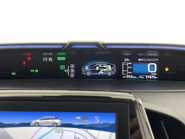 トヨタ プリウス ＰＨＶ A プレミアム 愛知県 2017(平29)年 3.2万km アティチュードブラックマイカ 純正１１．６型ＤＡナビ　アドバンストパーク　ＢＳＭ　黒革　フルセグ　ＡＣ１００Ｖ電源　シートヒーター　ＥＴＣ２．０　セーフティセンス　衝突軽減　追従クルコン　ＬＥＤオートライト　ＨＵＤ　バックカメラ プッシュスタート　スマートキー　ステアリングヒーター　レーンキープ　Bluetooth　