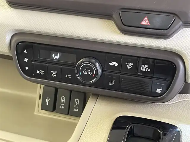 ホンダ Ｎ ＢＯＸ G L ホンダセンシング 岩手県 2019(平31)年 6.1万km ピーチブロッサムパール 4WD/左側パワースライドドア/ホンダセンシング/衝突軽減ブレーキ/誤発進抑制機能/路外逸脱抑制機能/アダプティブクルーズコントロール/車線維持支援システム/先行車発信お知らせ機能/標識認識機能/オートハイビーム/横滑り防止装置/アイドリングストップ/リヤロールサンシェード/チップアップリアシート/前席シートヒーター/純正ナビ/フルセグTV/バックカメラ/ETC/LEDヘッドライト/社外14インチアルミホイール/純正フロアマット
