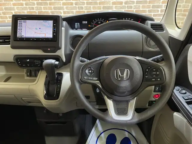 ホンダ Ｎ ＢＯＸ G L ホンダセンシング 岩手県 2019(平31)年 6.1万km ピーチブロッサムパール 4WD/左側パワースライドドア/ホンダセンシング/衝突軽減ブレーキ/誤発進抑制機能/路外逸脱抑制機能/アダプティブクルーズコントロール/車線維持支援システム/先行車発信お知らせ機能/標識認識機能/オートハイビーム/横滑り防止装置/アイドリングストップ/リヤロールサンシェード/チップアップリアシート/前席シートヒーター/純正ナビ/フルセグTV/バックカメラ/ETC/LEDヘッドライト/社外14インチアルミホイール/純正フロアマット