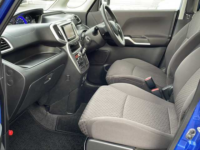 スズキ ソリオ HV MX 徳島県 2015(平27)年 6.9万km ブーストブルーパールメタリック 社外SDナビ　AVN-G04/（ラジオ/フルセグ/DISC）/ETC/純正15インチアルミホイール/片側電動スライドドア/アイドリングストップ/電動格納ミラー/社外フロアマット/ドアバイザー/ハロゲンヘッドライト/取扱説明書/新車時保証書