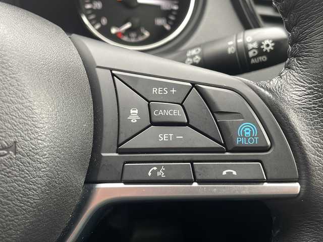 日産 エクストレイル 20Xi 岩手県 2019(平31)年 7.8万km ガーネットレッド ワンオーナー/純正9インチSDナビ/AM/FM/CD/DVD/Bluetooth/フルセグTV(キャンセラー有)/デジタルインナーミラー/パワーバックドア/純正オーディオ/バックカメラ/アラウンドビューモニター/ETC/レーダークルーズコントロール/衝突被害軽減ブレーキ/レーンキープアシスト/横滑り防止装置/アイドリングストップ/オートライト/LEDヘッドライト/フォグランプ/スマートキー/プッシュスタート/電動格納ミラー/純正18インチAW/純正フロアマット/ドアバイザー/禁煙車