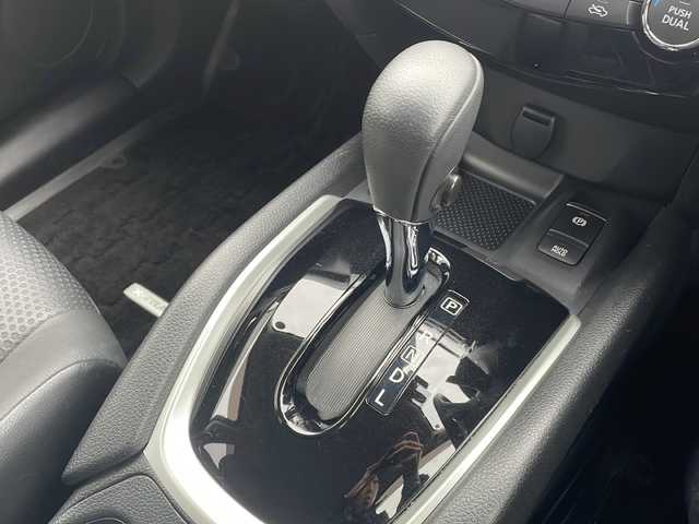 日産 エクストレイル 20Xi 岩手県 2019(平31)年 7.8万km ガーネットレッド ワンオーナー/純正9インチSDナビ/AM/FM/CD/DVD/Bluetooth/フルセグTV(キャンセラー有)/デジタルインナーミラー/パワーバックドア/純正オーディオ/バックカメラ/アラウンドビューモニター/ETC/レーダークルーズコントロール/衝突被害軽減ブレーキ/レーンキープアシスト/横滑り防止装置/アイドリングストップ/オートライト/LEDヘッドライト/フォグランプ/スマートキー/プッシュスタート/電動格納ミラー/純正18インチAW/純正フロアマット/ドアバイザー/禁煙車