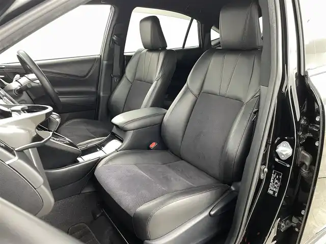 トヨタ ハリアー プログレス 福島県 2017(平29)年 5.3万km ブラック トヨタセーフティセンス/・衝突被害軽減システム/・車線逸脱防止機能/・コーナーセンサー/サンルーフ/純正9インチマルチナビ/・フルセグ/TV/BT/AD/AUX/USB/AM/FM/全方位カメラ/ACC/LEDオートライト/・フォグランプ/・オートハイビーム/ハーフレザーシート/・パワーシート/社外アルミホイール付きスタッドレスタイヤタイヤ/革ステアリング/・ステアリングリモコン/パワーゲート/電子パーキング/・ブレーキホールド/電動格納ミラー/・ウィンカーミラー/・オートミラー/アイドリングストップ/ATモード付MT/ETC2.0/ドラレコ/ドアバイザー/純正フロアマット/プッシュスタート/・スマートキー