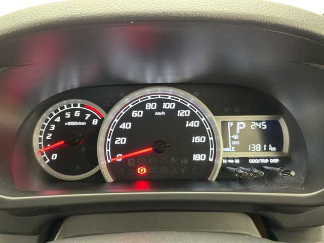 トヨタ パッソ モーダ　S 愛知県 2016(平28)年 1.4万km マゼンタベリーマイカM 衝突軽減システム/純正ナビ/バックカメラ/フルセグ/CD DVD/Bluetooth/コーナーセンサー/LEDヘッドライト/ステアリングスイッチ/スマートキー/プッシュスタート