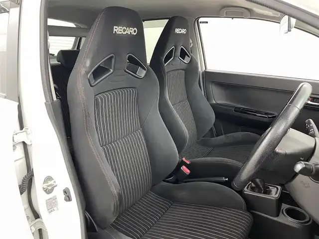 スズキ アルト ワークス 福島県 2016(平28)年 8.1万km パールホワイト ＴＥＩＮ車高調　/ＲＡＹＳアルミホイール　/OB　MONITOR/ビルトインＥＴＣ　/社外エアクリーナー　/前席ＲＥＣＡＲＯシート　/純正ホイール付き冬タイヤあり /純正フロアマット /純正サイドバイザー/オートライト /スペアキー/・スマートキー