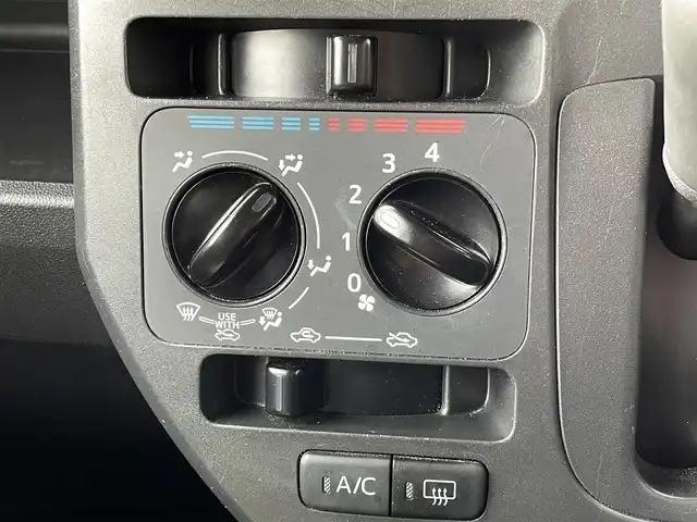 ダイハツ ウェイク D SA 三重県 2014(平26)年 6万km プラムブラウンクリスタルマイカ (株)IDOMが運営する【じしゃロン四日市店】の自社ローン対象車両になります。こちらは現金ご利用時の価格です。自社ローンご希望の方は別途その旨お申付け下さい。/純正メモリナビ（CD/AM/FM）/ワンセグTV/バックカメラ/衝突軽減システム/ETC/LEDヘッドライト/社外14インチAW/純正フロアマット