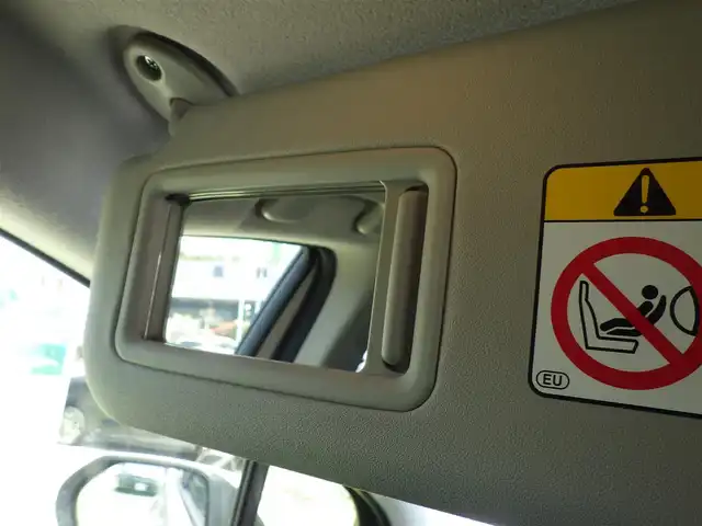 トヨタ アクア Z 千葉県 2021(令3)年 3.5万km クリアベージュメタリック Toyota Safety Sense/・プリクラッシュセーフティ/・レーンディパーチャーアラート/・オートハイビーム/・レーダークルーズコントロール/・RCTA（リヤクロストラフィックアラート）/・ブラインドスポットモニター/アイドリングストップ/10.5インチ純正コネクティッドナビ/地デジTV/【Bluetooth接続】/パノラミックビューモニター/ドライブレコーダー（前後撮影）【DC-DR652】/革巻きステアリング/ステアリングスイッチ/ETC/LEDヘッドライト/フォグライト/ウインカーミラー/クリアランスソナー/サイド/カーテンエアバッグ/スマートキー