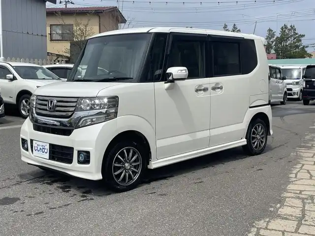 ホンダ Ｎ ＢＯＸ G ターボ SSパッケージ 秋田県 2014(平26)年 6.4万km プレミアムホワイトパール (株)IDOMが運営する【じしゃロン 秋田店】の自社ローン専用車両になります。こちらは現金またはオートローンご利用時の価格です。自社ローンご希望の方は別途その旨お申付け下さい/メモリナビ/フルセグテレビ/バックカメラ/ウィンカーミラー/プッシュスタート/両側パワースライドドア