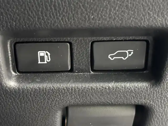 レクサス ＵＸ 250h アーバンエレガンス 福岡県 2021(令3)年 3.8万km ソニッククォーツ レクサスセーフティシステム/ドラレコ/バッグカメラ/全方位カメラ/BSM/レーンキープアシスト/コーナーセンサー/ナビ（BT、フルセグ、FM、AM）/CDチェンジャー/純正フロアマット/純正アルミホイール/オートライト/LED/クルコン/オートエアコン/パワーウィンドウ/ルーフレール/電動リアゲート/パワーシート/EVモード/スポーツモード/横滑り防止/盗難防止/エアバック