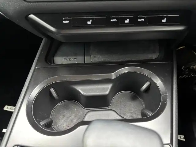 レクサス ＵＸ 250h アーバンエレガンス 福岡県 2021(令3)年 3.8万km ソニッククォーツ レクサスセーフティシステム/ドラレコ/バッグカメラ/全方位カメラ/BSM/レーンキープアシスト/コーナーセンサー/ナビ（BT、フルセグ、FM、AM）/CDチェンジャー/純正フロアマット/純正アルミホイール/オートライト/LED/クルコン/オートエアコン/パワーウィンドウ/ルーフレール/電動リアゲート/パワーシート/EVモード/スポーツモード/横滑り防止/盗難防止/エアバック