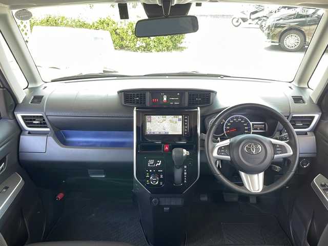 トヨタ タンク カスタムG 兵庫県 2019(令1)年 0.9万km パールホワイトⅢ 自店成約済み/他店落札不可/ワンオーナー/純正ディーラーナビ/　＜Bluetooth/MSB/フルセグTV/FM.AM＞/バックカメラ/両側パワースライドドア/プッシュスタート/スマートキー/ドライブレコーダー前/ビルトインETC/クルーズコントロール/両側パワースライドドア/コーナーセンサー/オートライト/純正ドアバイザー/純正マット/純正アルミホイール積み込み/保証書、取扱説明書