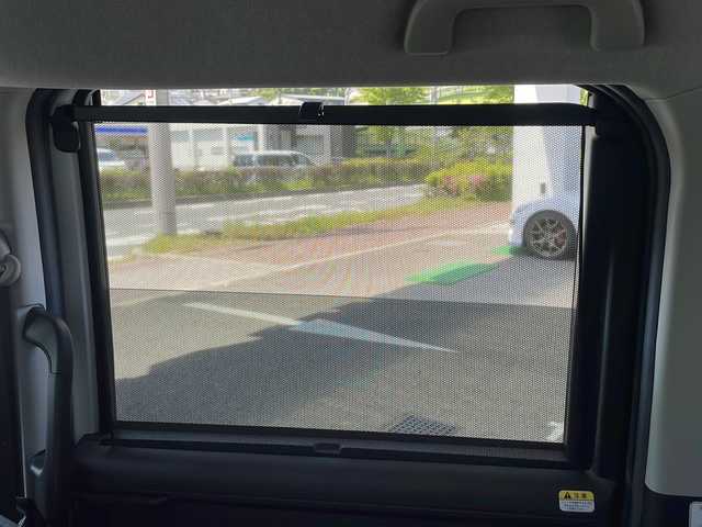 トヨタ タンク カスタムG 兵庫県 2019(令1)年 0.9万km パールホワイトⅢ 自店成約済み/他店落札不可/ワンオーナー/純正ディーラーナビ/　＜Bluetooth/MSB/フルセグTV/FM.AM＞/バックカメラ/両側パワースライドドア/プッシュスタート/スマートキー/ドライブレコーダー前/ビルトインETC/クルーズコントロール/両側パワースライドドア/コーナーセンサー/オートライト/純正ドアバイザー/純正マット/純正アルミホイール積み込み/保証書、取扱説明書