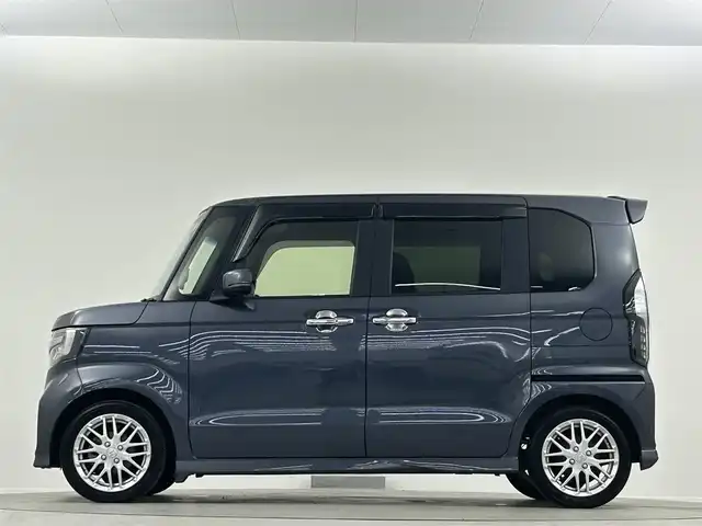 ホンダ Ｎ ＢＯＸ カスタム L ターボ 埼玉県 2022(令4)年 5.2万km メテオロイドグレーメタリック 純正８型ナビ　Ｂｌｕｅｔｏｏｔｈ　バックカメラ　フルセグＴＶ　両側パワースライドドア　ハーフレザーシート　シートヒーター　前後ドライブレコーダー　ビルドインＥＴＣ　クルーズコントロール　コーナーセンサ