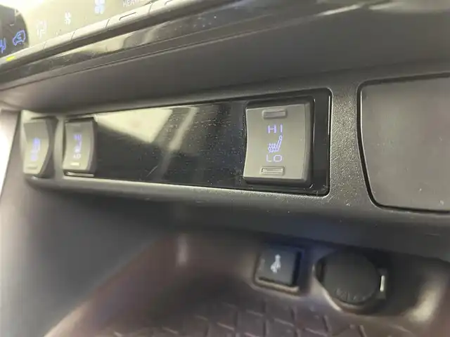 トヨタ ＲＡＶ４ G Zパッケージ 宮城県 2021(令3)年 3.2万km アティチュードブラックマイカ ＴＲＤエアロ　/デジタルインナーミラー　/パノラミックビューモニター/ブラインドスポットモニター　/パワーバックドア　/シートヒーター　/ステアリングヒーター　/パワーシート　/アダプティブクルーズ　/ＲＣＴＡ　/トヨタセーフティセンス　/禁煙車