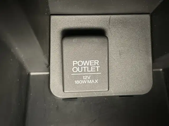 ホンダ フィット 13G FパックコンフォートED 道央・札幌 2016(平28)年 3.4万km クリスタルブラックパール 衝突軽減ブレーキ　純正ナビ　ＴＶ　Ｂｌｕｅｔｏｏｔｈ　バックＣ　ワイパーデアイサー　ＥＴＣ　シートヒーター　１５ＡＷ　コーナーセンサー　ヒーター付電格ミラー　スマートキー　純正マット　ＡＡＣ