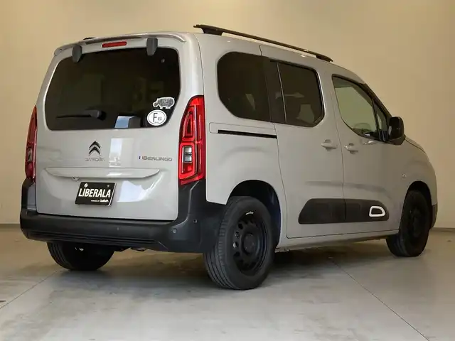 シトロエン シトロエン ベルランゴ フィール 熊本県 2021(令3)年 2.1万km サーブル ワンオーナー/ディスプレイオーディオ（AppleCarPlay、Bluetooth）/サイドカメラ/バックカメラ/衝突軽減ブレーキ/レーンキープアシスト/ルーフレール/ETC/両側スライドドア