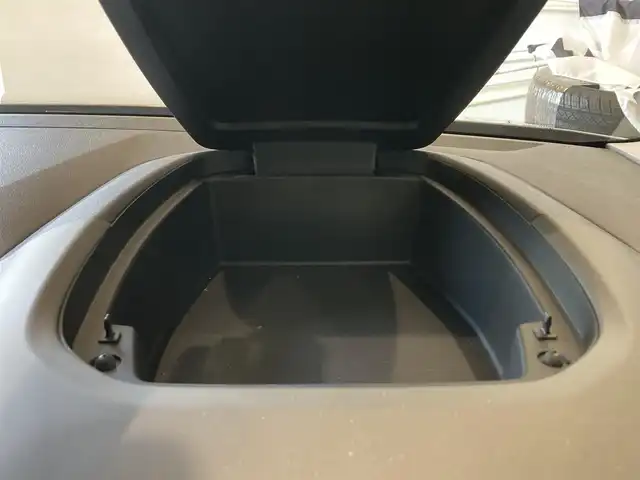 シトロエン シトロエン ベルランゴ フィール 熊本県 2021(令3)年 2.1万km サーブル ワンオーナー/ディスプレイオーディオ（AppleCarPlay、Bluetooth）/サイドカメラ/バックカメラ/衝突軽減ブレーキ/レーンキープアシスト/ルーフレール/ETC/両側スライドドア
