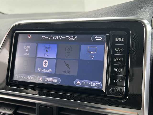 トヨタ シエンタ ハイブリッド G 大阪府 2016(平28)年 5.7万km ホワイトパールクリスタルシャイン モデリスタエアロ 純正ナビ(地デジ/CD再生/Bluetooth) バックカメラ ETC 両側パワースライドドア 衝突軽減 トヨタセーフティセンス スマートキー Pスタート 100V電源