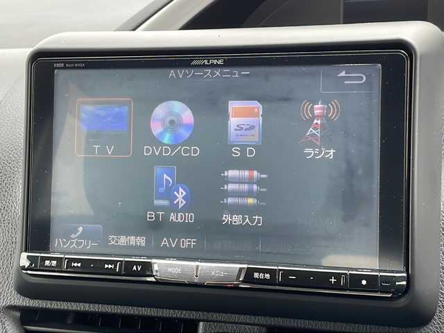 トヨタ ヴォクシー ZS 煌 山形県 2015(平27)年 7.5万km 黒 禁煙車/社外８インチナビ　/ALPINEフリップダウンモニター　/両側パワースライドドア　/バックカメラ　/アイドリングストップ　/ＥＴＣ　/社外17インチAW　/横滑り防止　/オートライト　/スマートキー　/プッシュスタート　